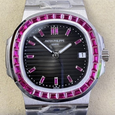 Patek Philippe Nautilus Ruby Bezel 40mm – Ref. 5711 Custom